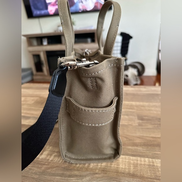 Marc Jacobs Slate Green Tote Bag - Picture 4 of 6